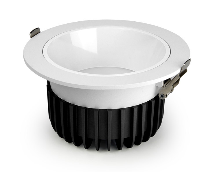 Deep anti glare LED downlight