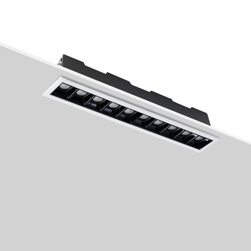 Linear downlight