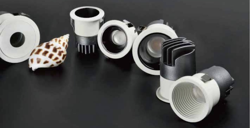 Miniature LED downlight